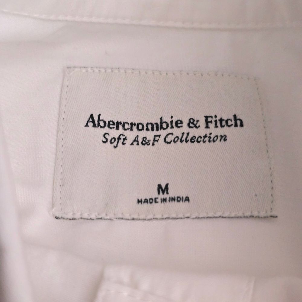 Abercrombie & Fitch Womens M White Cropped Long Sleeve Button-Up Shirt - Picture 8 of 12